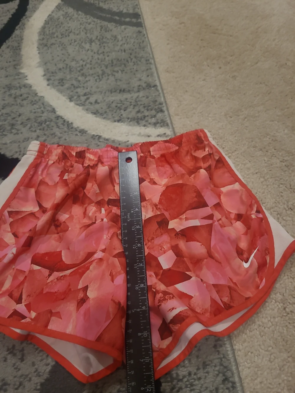 Nike Kids Girls' GFX Tempo Shorts, Lava Glow Large